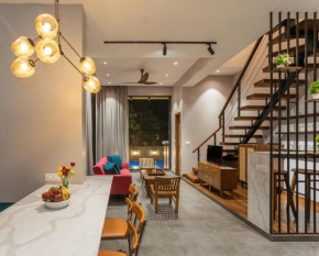 Seven Sands I Oak Wood I Pvt Pool - 2 BHK Duplex